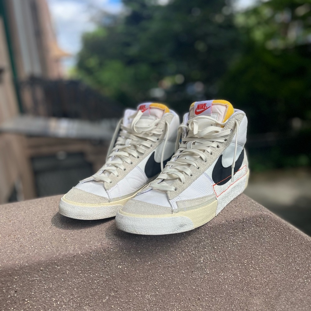 Nike mens Blazer Mid Pro Club